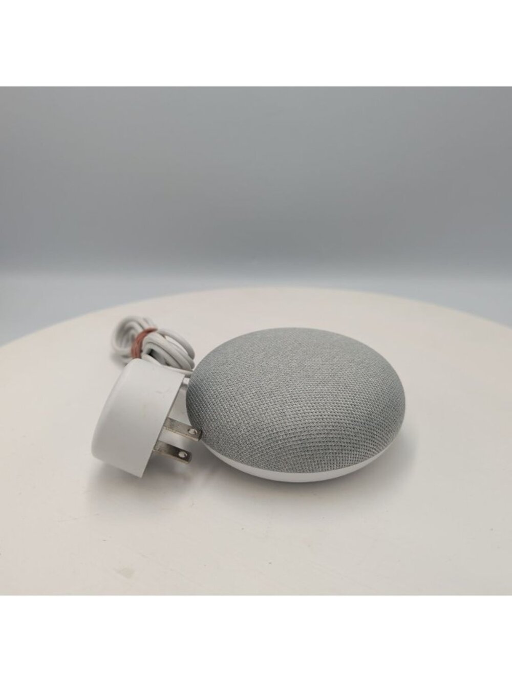 Google Nest Home Mini Smart Speaker H0A 1st Gen Light Grey WIFI Bluetooth